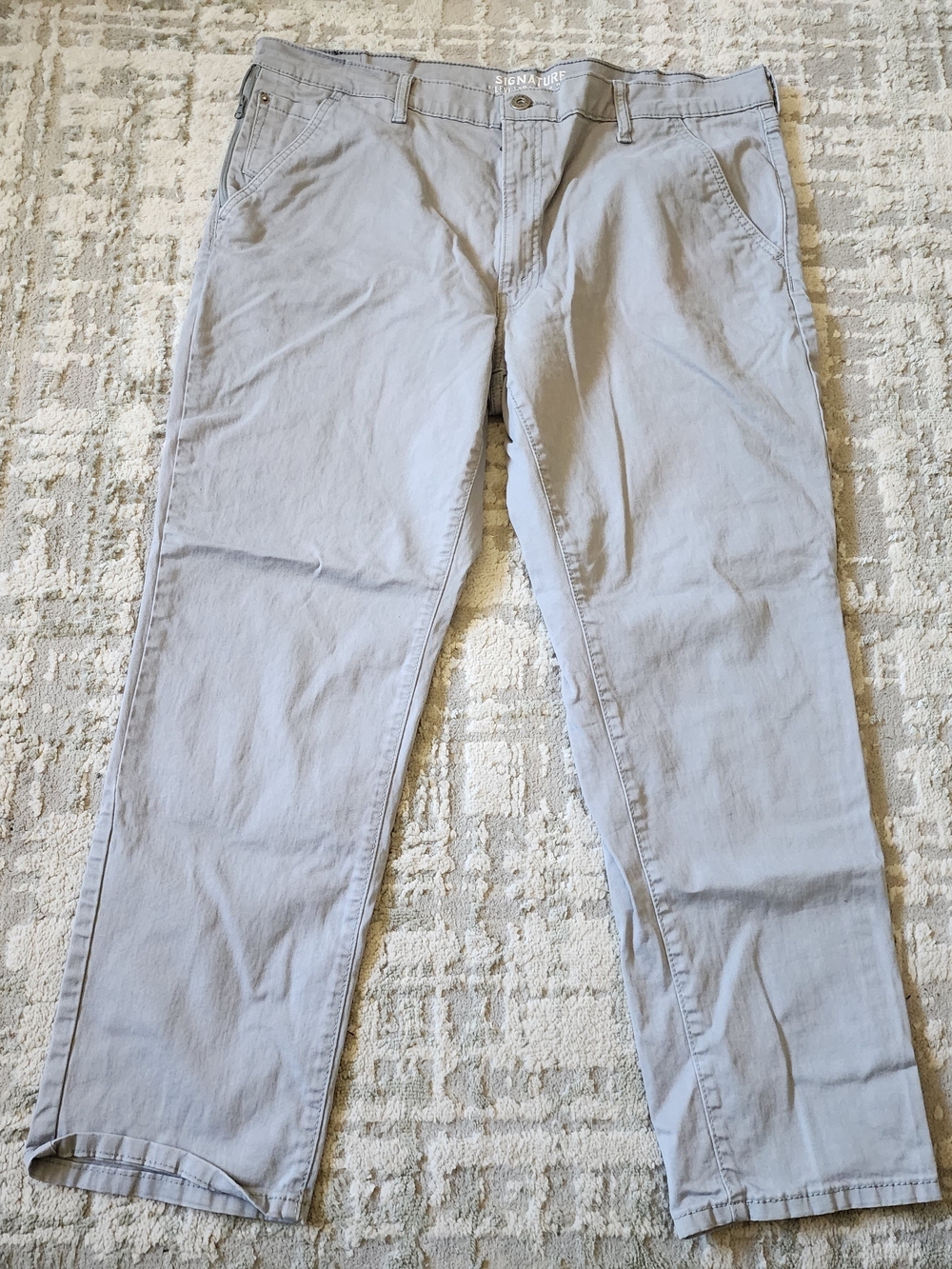 Signature by Levi Strauss & Co. S67 Athletic fit gray casual pants W40 L30